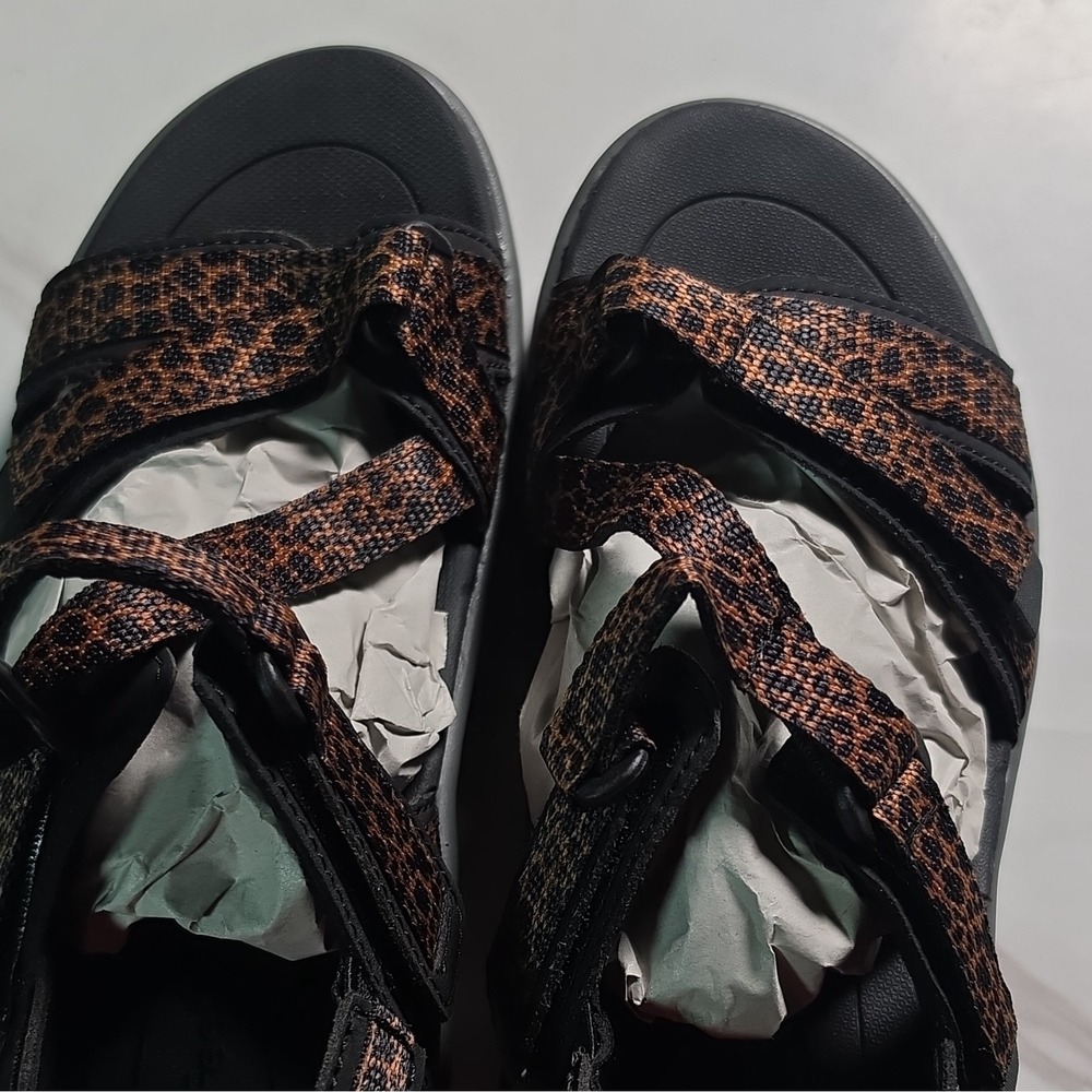 Orthofeet Women's Black/Brown Animal Print Strappy Sandals US 4 Hook & Loop